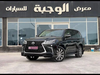 Lexus  LX  570 S  2016  Automatic  280,000 Km  8 Cylinder  Four Wheel Drive (4WD)  SUV  Black