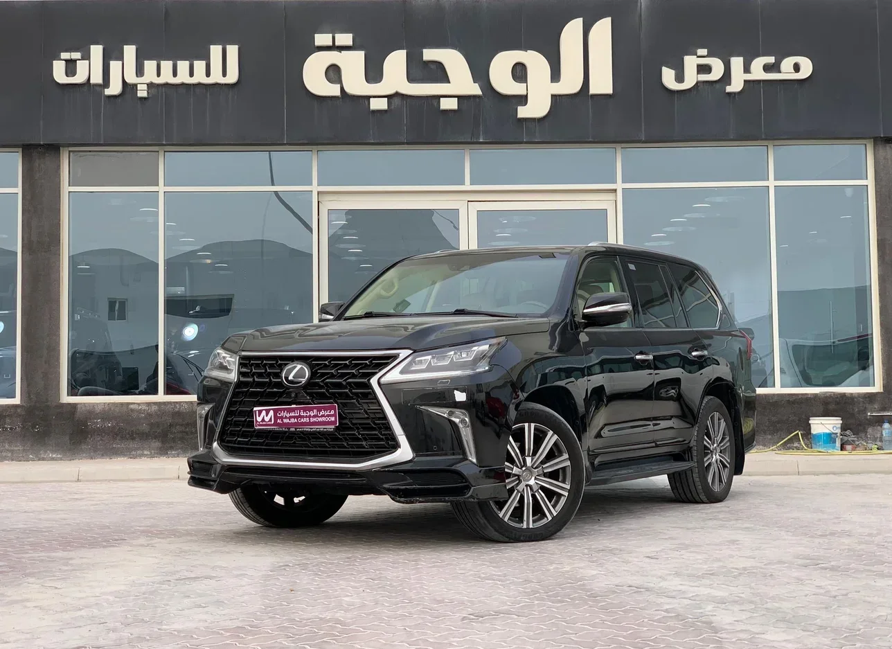 Lexus  LX  570 S  2016  Automatic  280,000 Km  8 Cylinder  Four Wheel Drive (4WD)  SUV  Black