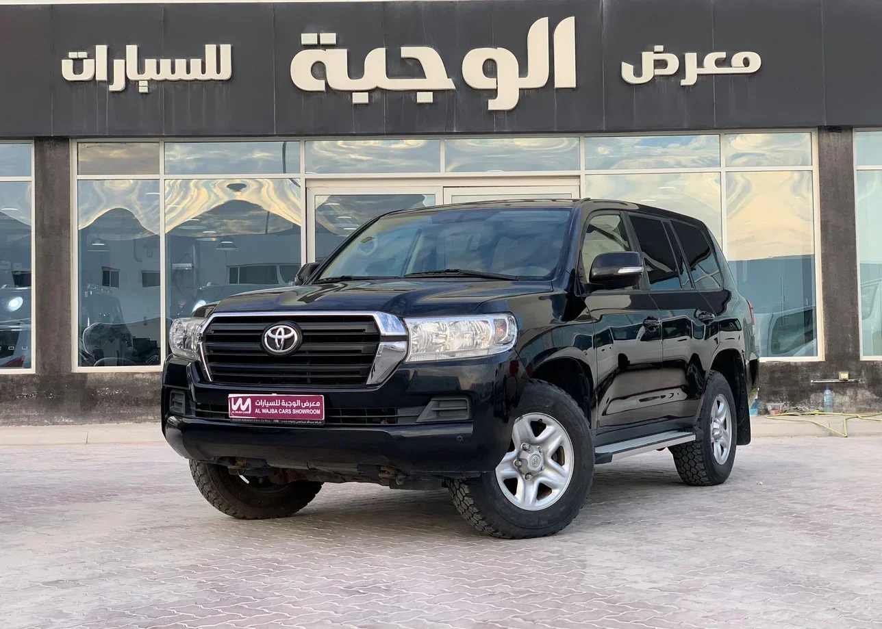 Toyota  Land Cruiser  G  2019  Automatic  220,000 Km  6 Cylinder  Four Wheel Drive (4WD)  SUV  Black