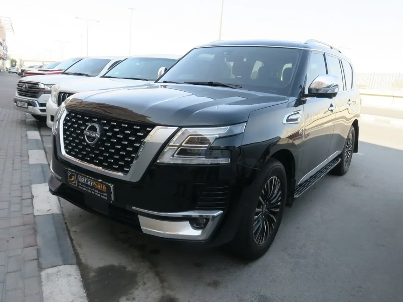 Nissan  Patrol  SE  2011  Automatic  180,000 Km  8 Cylinder  Four Wheel Drive (4WD)  SUV  Black