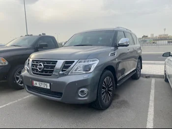 Nissan  Patrol  Platinum  2015  Automatic  300,000 Km  8 Cylinder  Four Wheel Drive (4WD)  SUV  Gray