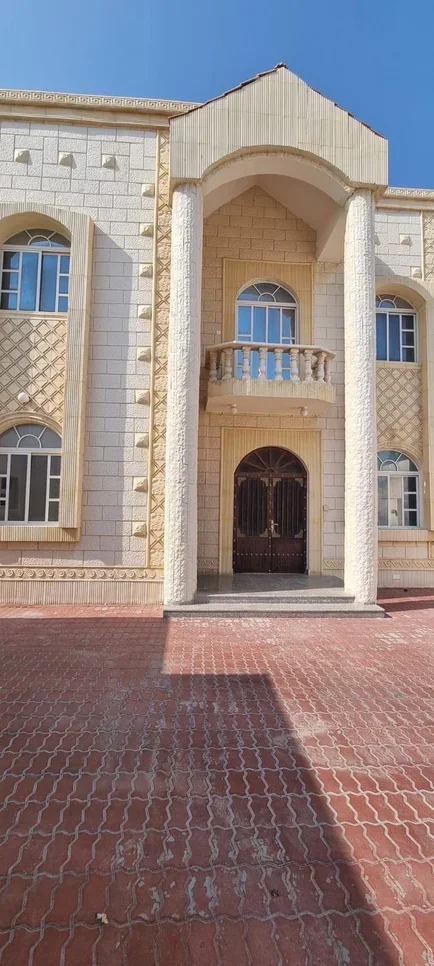 Family Residential  - Not Furnished  - Umm Salal  - Umm Ebairiya  - 6 Bedrooms