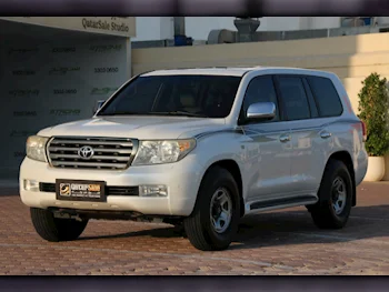 Toyota  Land Cruiser  VXR  2009  Automatic  230,000 Km  8 Cylinder  Four Wheel Drive (4WD)  SUV  Pearl