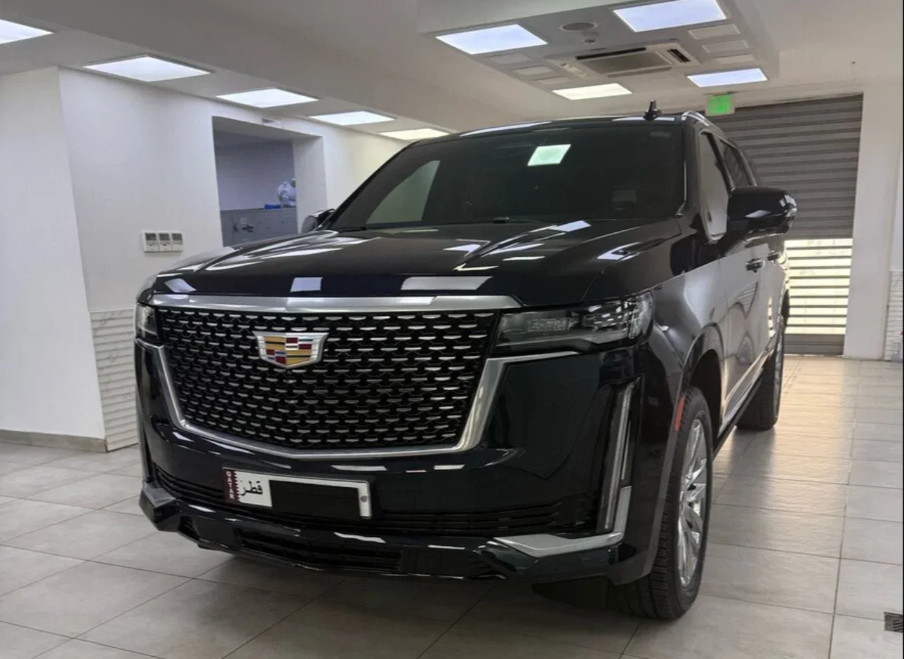 Cadillac  Escalade  Premium Luxury ESV  2023  Automatic  18,000 Km  8 Cylinder  All Wheel Drive (AWD)  SUV  Blue  With Warranty