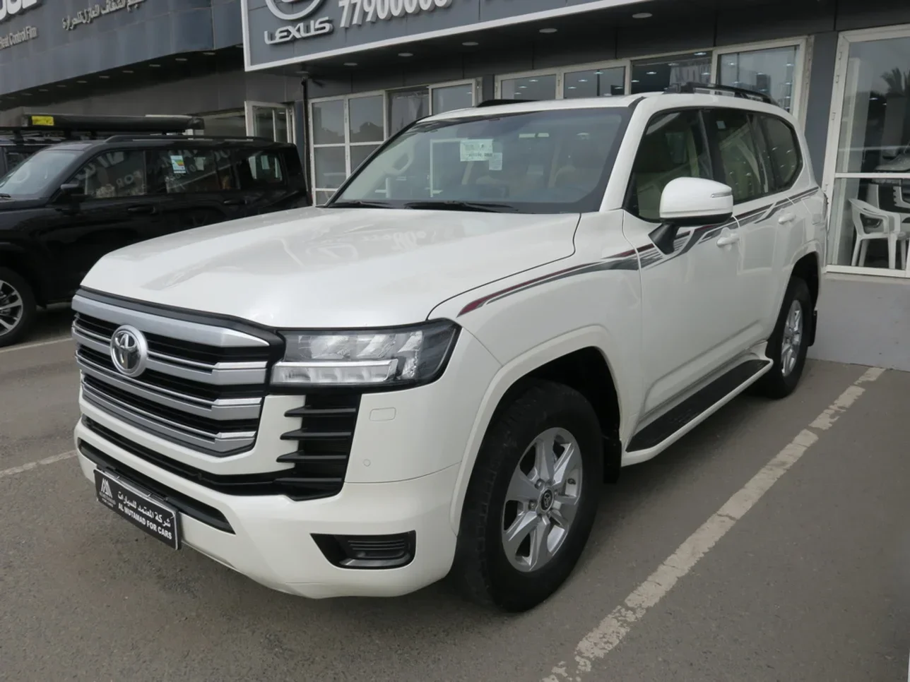 Toyota  Land Cruiser  GXR Twin Turbo  2022  Automatic  137,000 Km  6 Cylinder  Four Wheel Drive (4WD)  SUV  White  With Warranty