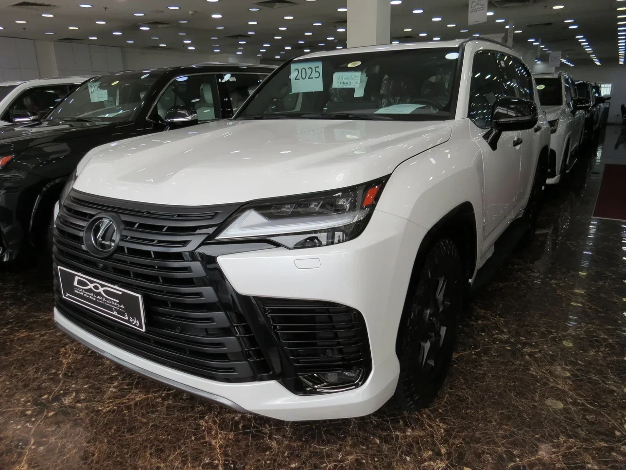 Lexus  LX  600  2025  Automatic  0 Km  6 Cylinder  Four Wheel Drive (4WD)  SUV  White  With Warranty