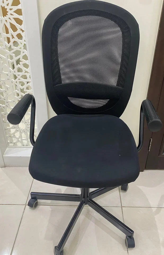 Desk Chairs - Black