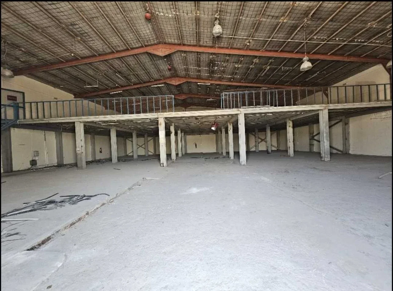 Warehouses & Stores - Al Rayyan  - Industrial Area  -Area Size: 1200 Square Meter