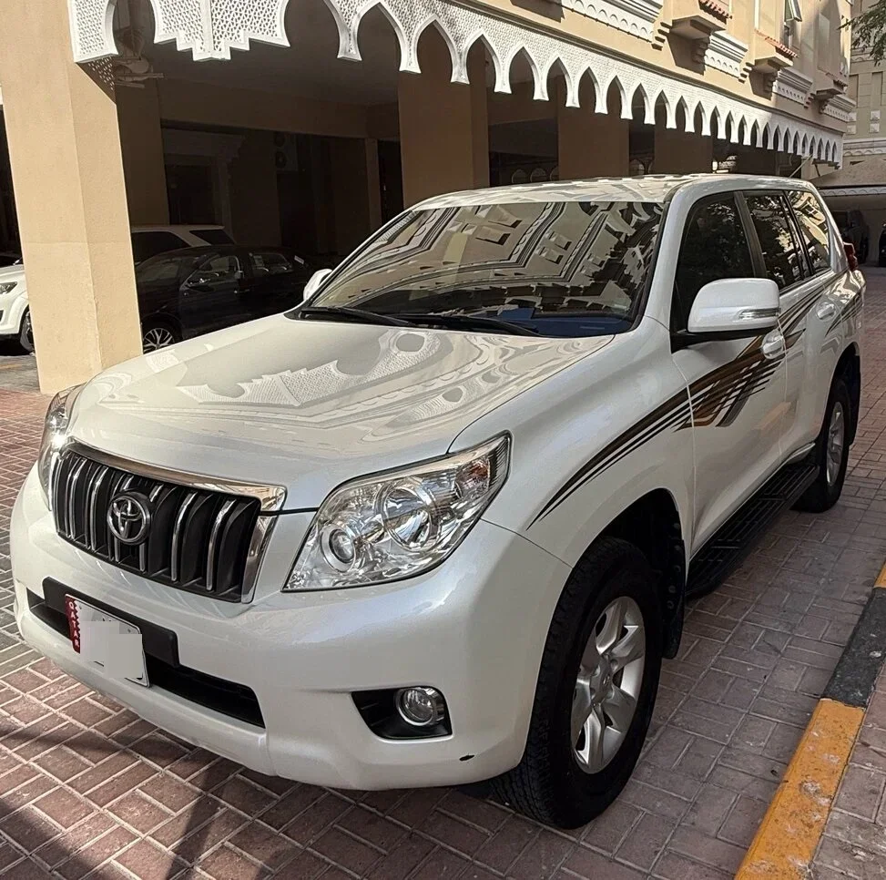 Toyota  Prado  TXL  2013  Automatic  160,000 Km  6 Cylinder  Four Wheel Drive (4WD)  SUV  Pearl