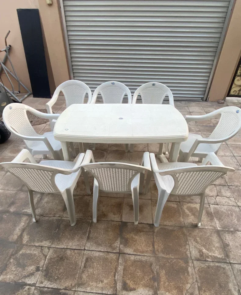 Patio Furniture - White  - Patio Set  -Number Of Seats 8