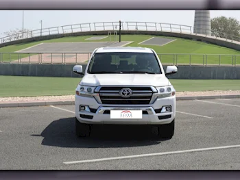 Toyota  Land Cruiser  GXR  2020  Automatic  168,000 Km  8 Cylinder  Four Wheel Drive (4WD)  SUV  White