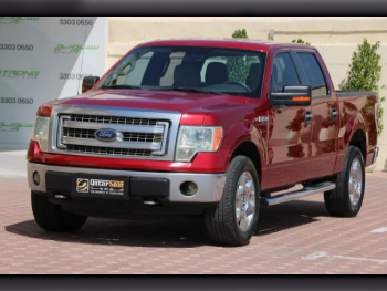 Ford  F  150 XLT  2014  Automatic  200,000 Km  8 Cylinder  Four Wheel Drive (4WD)  Pick Up  Maroon