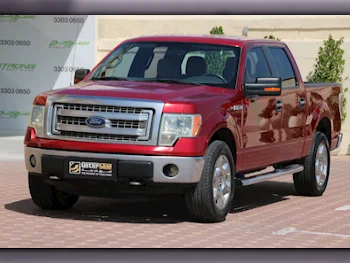  Ford  F  150 XLT  2014  Automatic  222,000 Km  8 Cylinder  Four Wheel Drive (4WD)  Pick Up  Maroon  With Warranty