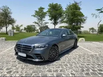 مرسيدس - بنز  S450  سيدان  رمادي  2022