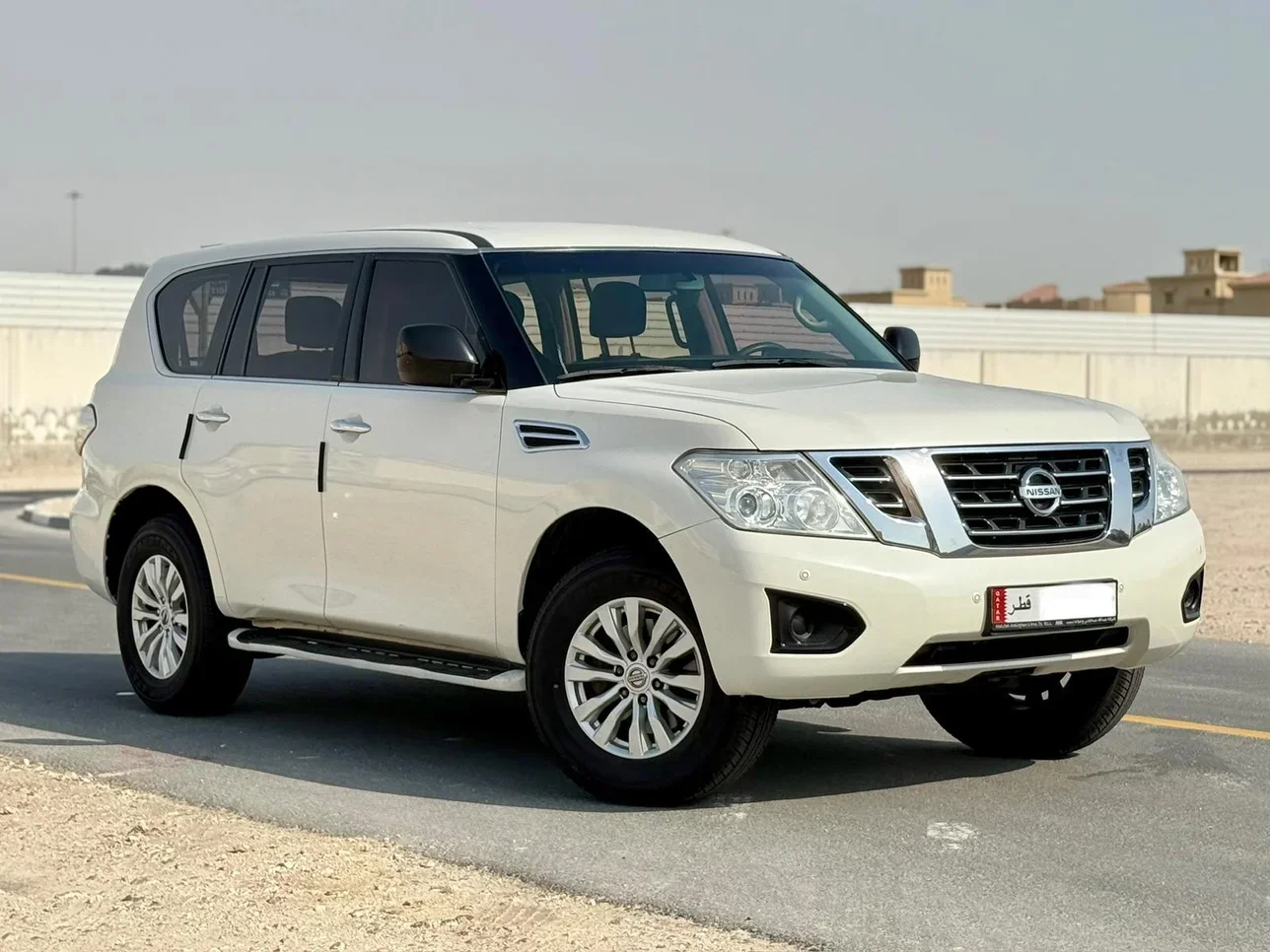 Nissan  Patrol  XE  2017  Automatic  140,000 Km  6 Cylinder  Four Wheel Drive (4WD)  SUV  White