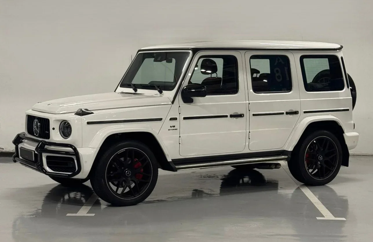 Mercedes-Benz  G-Class  500 AMG  2019  Automatic  65,000 Km  8 Cylinder  Four Wheel Drive (4WD)  SUV  White  With Warranty