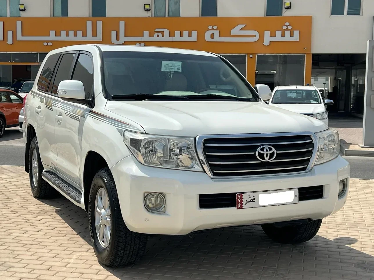 Toyota  Land Cruiser  GX  2012  Automatic  264,000 Km  6 Cylinder  Four Wheel Drive (4WD)  SUV  White