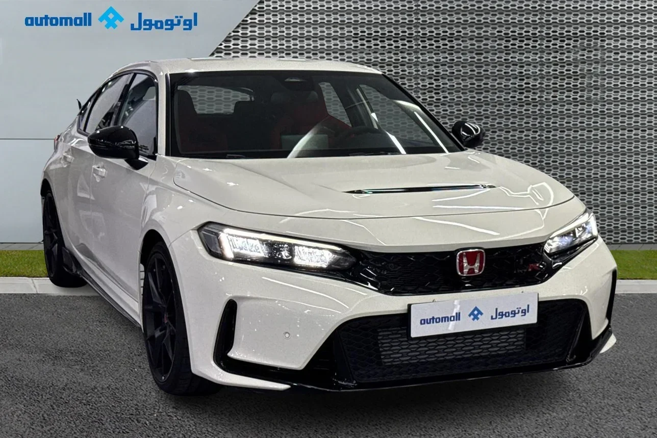 Honda  Civic  R Type  2024  Automatic  1,980 Km  4 Cylinder  All Wheel Drive (AWD)  Sedan  White  With Warranty