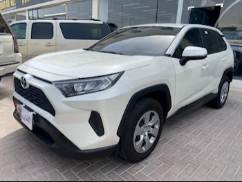 Toyota  Rav 4  2021  Automatic  58,000 Km  6 Cylinder  Four Wheel Drive (4WD)  SUV  White