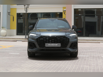 Audi  Q5  4 Cylinder  SUV 4x4  Black  2025