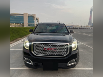 GMC  Yukon  Denali  2017  Automatic  117,000 Km  8 Cylinder  Four Wheel Drive (4WD)  SUV  Black