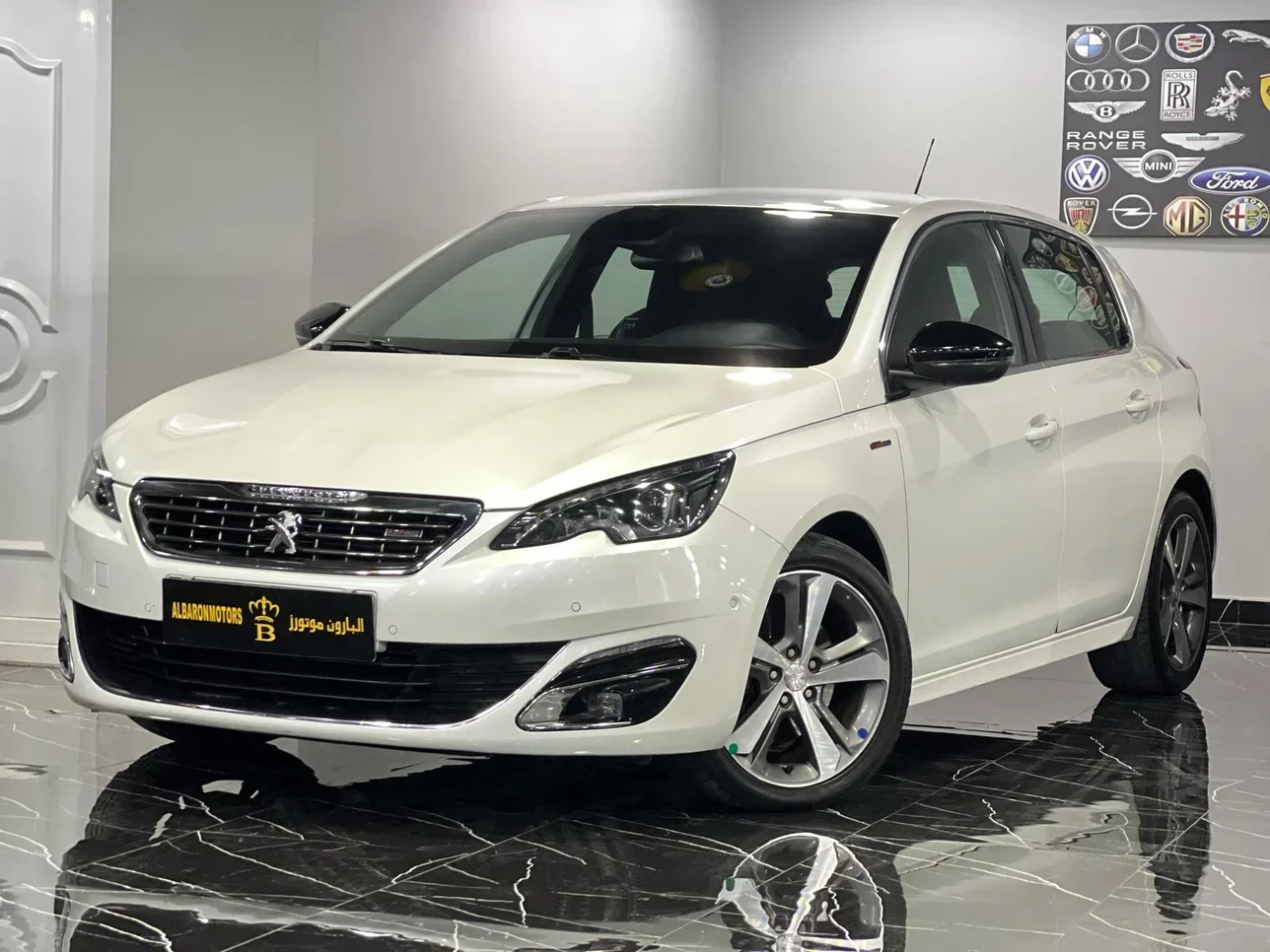 Peugeot  308  GT line  2017  Automatic  52,000 Km  4 Cylinder  Front Wheel Drive (FWD)  Hatchback  White