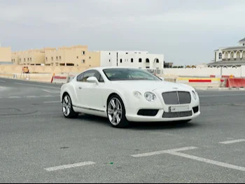 Bentley  Continental  GT  2015  Automatic  79,000 Km  8 Cylinder  All Wheel Drive (AWD)  Coupe / Sport  White