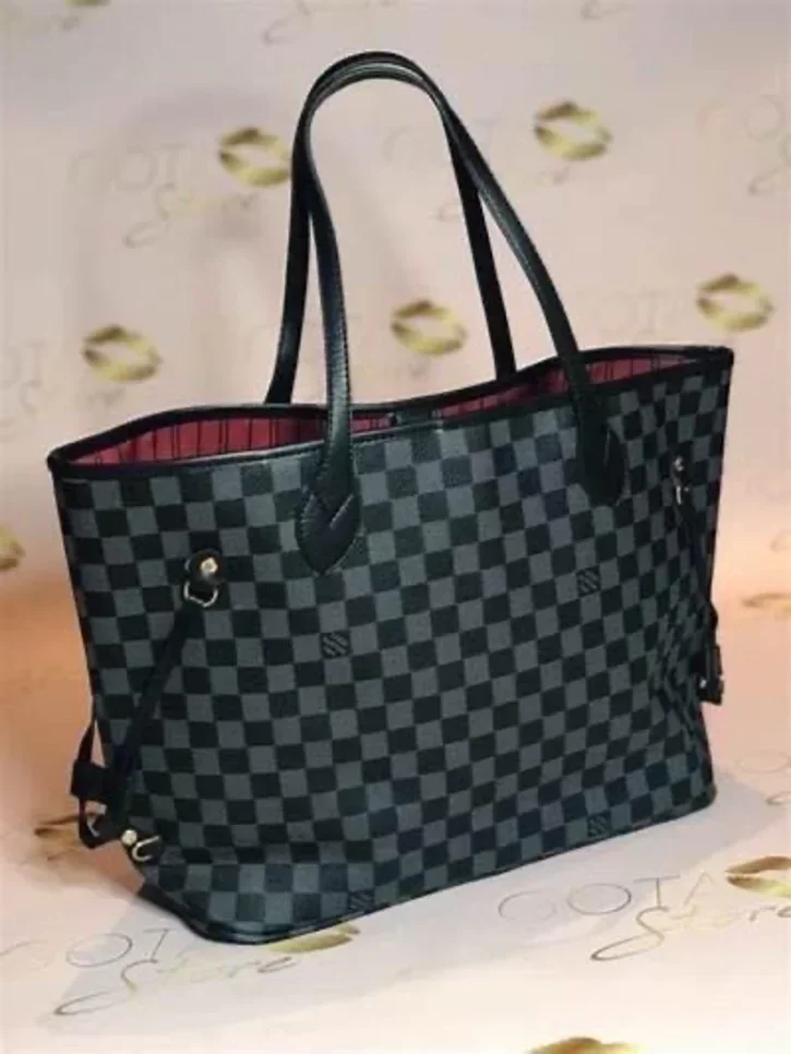 Tote Bag  - Louis Vuitton  - Black  - Genuine Leather  - For Women