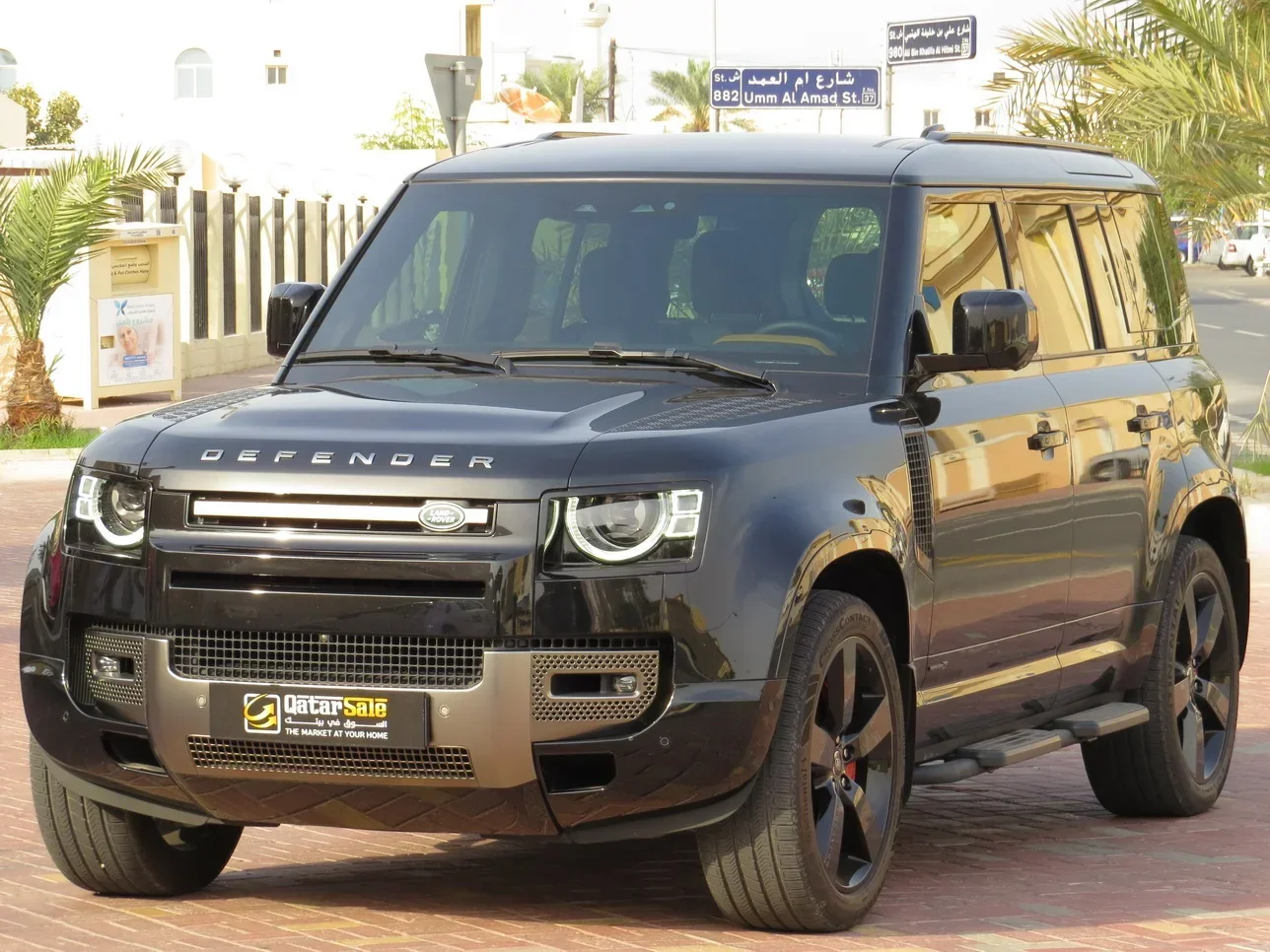 Land Rover  Defender  110 X  2023  Automatic  16,000 Km  6 Cylinder  Four Wheel Drive (4WD)  SUV  Black  With Warranty