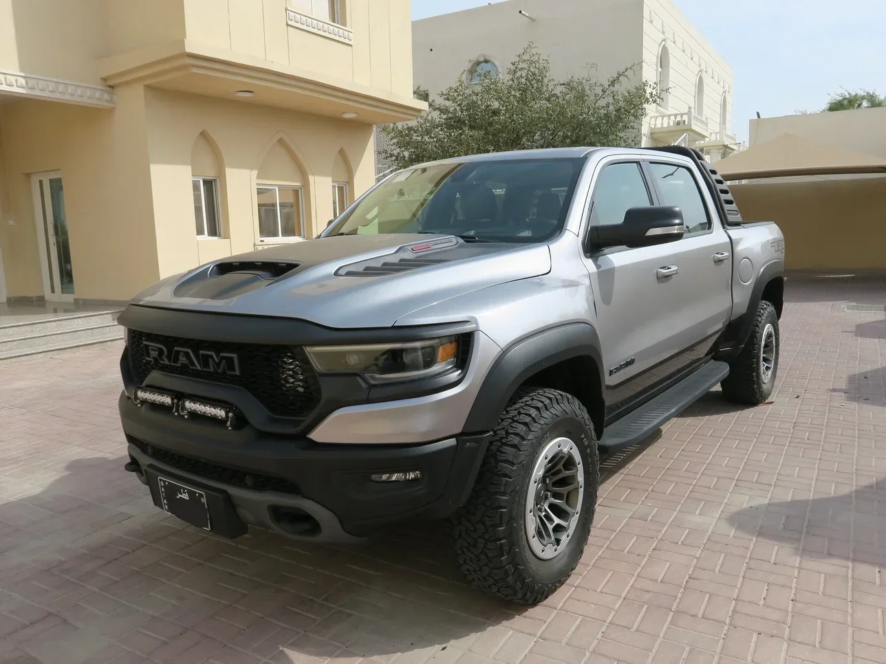 Dodge  Ram  TRX  2022  Automatic  99,000 Km  8 Cylinder  Four Wheel Drive (4WD)  Pick Up  Gray