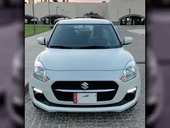 Suzuki  Swift  Hatchback  White  2022