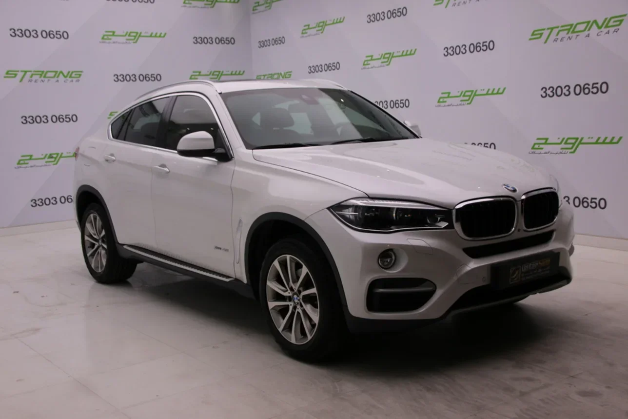 BMW  X-Series  X6  2016  Automatic  70,000 Km  6 Cylinder  Four Wheel Drive (4WD)  SUV  White