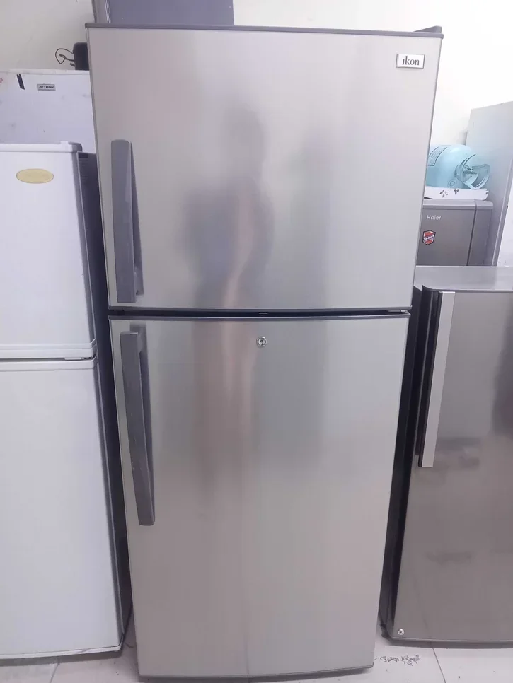 Top Freezer Refrigerator  - Silver