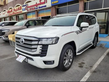 Toyota  Land Cruiser  GXR Twin Turbo  2022  Automatic  44,000 Km  6 Cylinder  Four Wheel Drive (4WD)  SUV  White  With Warranty