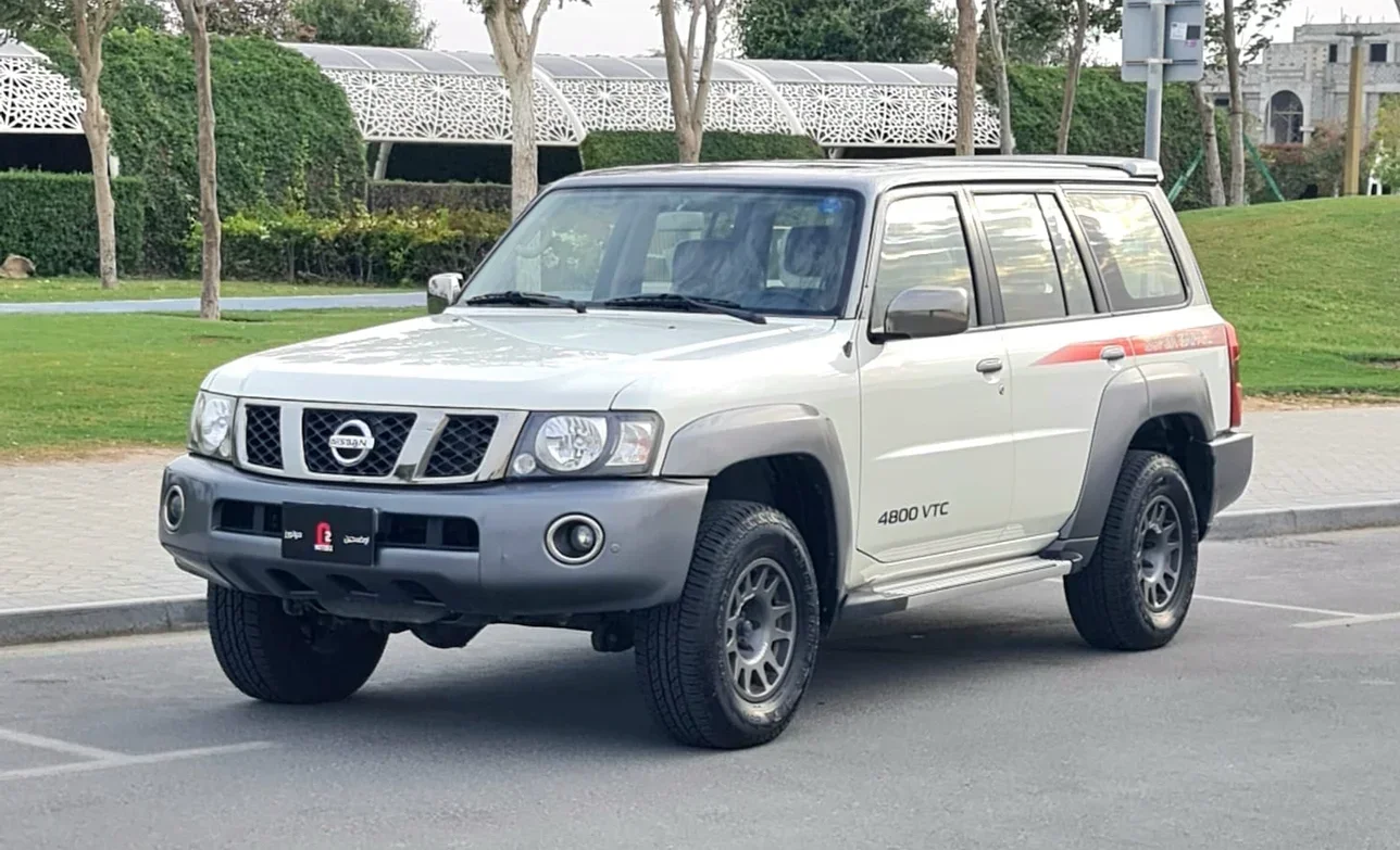 Nissan  Patrol  Super Safari  2019  Manual  36,000 Km  6 Cylinder  Four Wheel Drive (4WD)  SUV  White