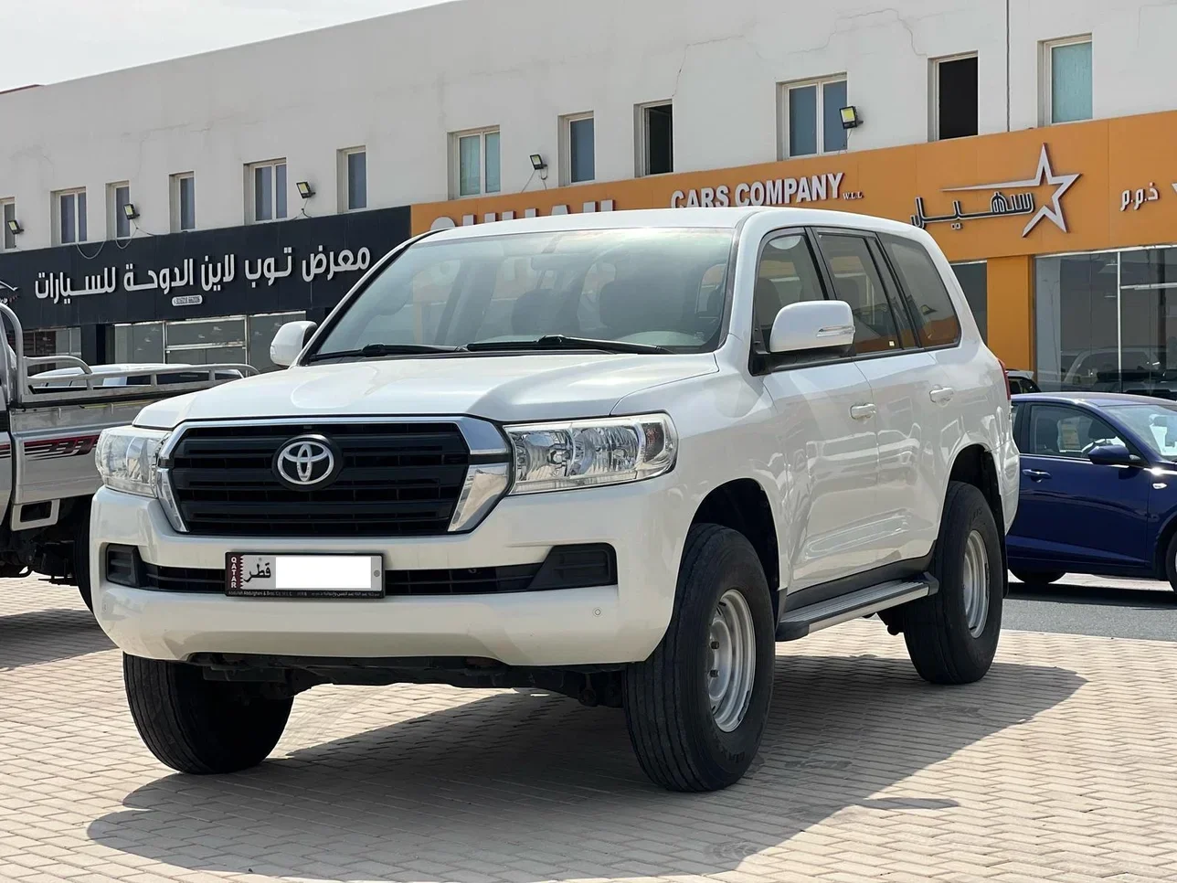 Toyota  Land Cruiser  G  2017  Automatic  237,000 Km  6 Cylinder  Four Wheel Drive (4WD)  SUV  White