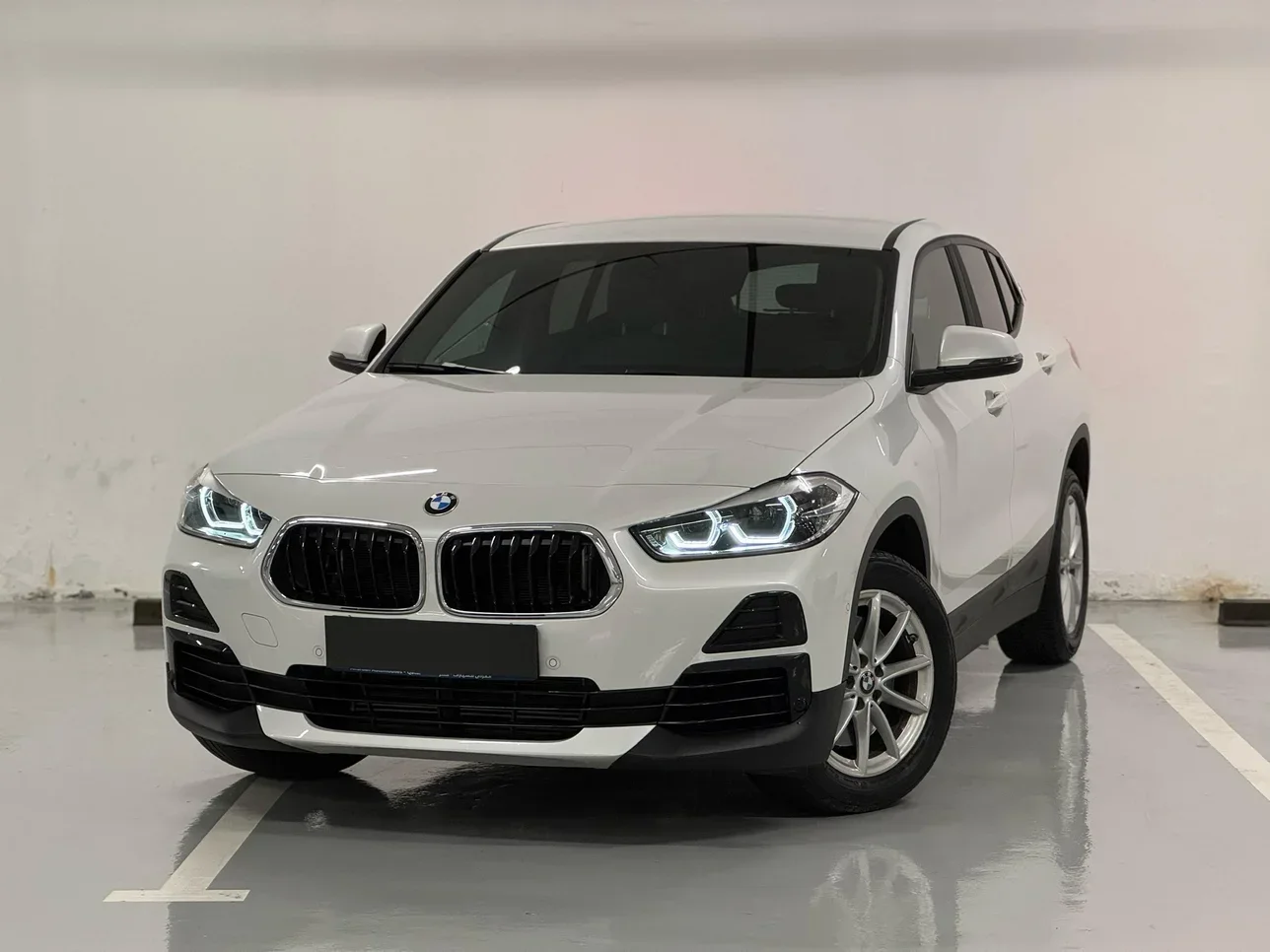 BMW  X-Series  X2  2023  Automatic  28,000 Km  4 Cylinder  Front Wheel Drive (FWD)  SUV  White  With Warranty