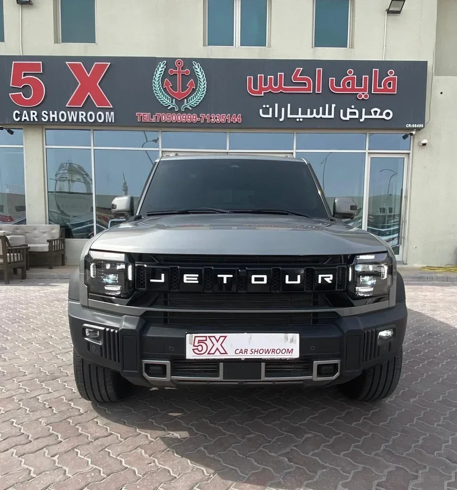 Jetour  T2  Luxury  2025  Automatic  9,500 Km  4 Cylinder  All Wheel Drive (AWD)  SUV  Gray  With Warranty