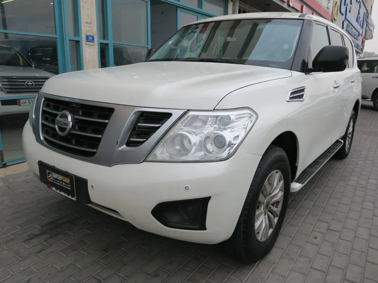 Nissan  Patrol  XE  2019  Automatic  332,000 Km  6 Cylinder  Four Wheel Drive (4WD)  SUV  White