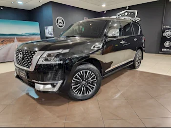 Nissan  Patrol  Platinum  2023  Automatic  23,000 Km  6 Cylinder  Four Wheel Drive (4WD)  SUV  Black  With Warranty
