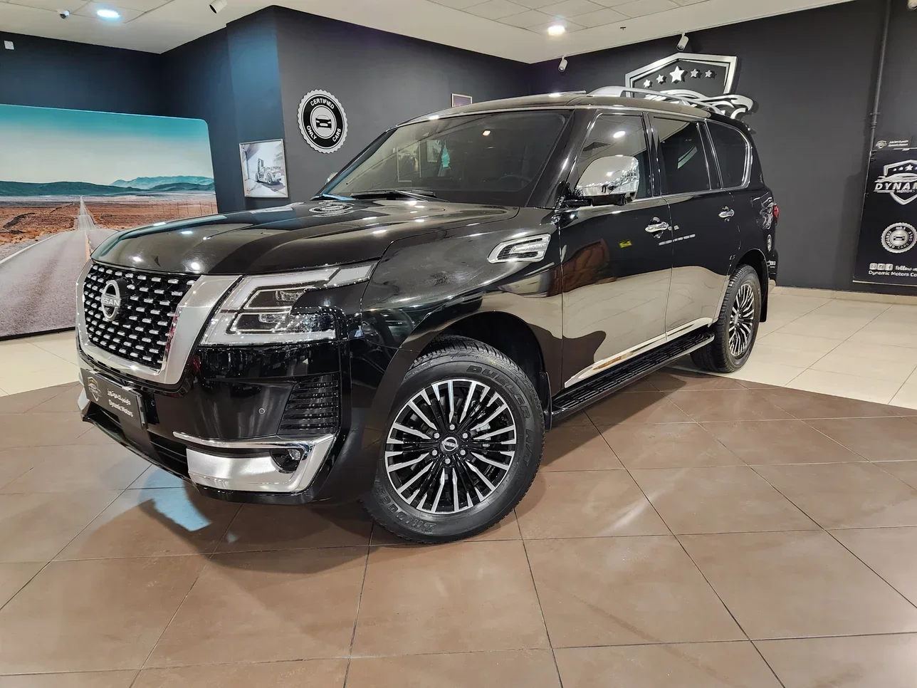 Nissan  Patrol  Platinum  2023  Automatic  23,000 Km  6 Cylinder  Four Wheel Drive (4WD)  SUV  Black  With Warranty