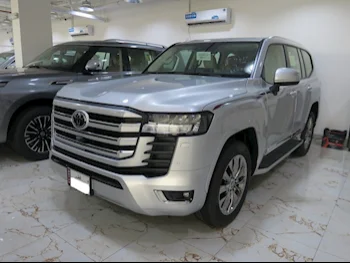 Toyota  Land Cruiser  GXR Twin Turbo  2024  Automatic  0 Km  6 Cylinder  Four Wheel Drive (4WD)  SUV  Silver  With Warranty