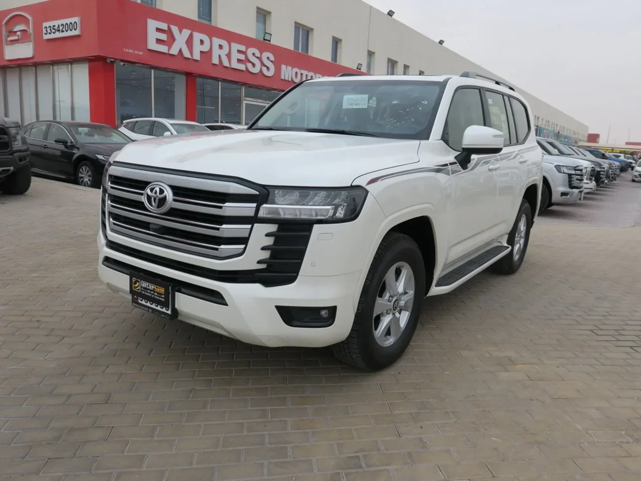 Toyota  Land Cruiser  GXR Twin Turbo  2024  Automatic  0 Km  6 Cylinder  Four Wheel Drive (4WD)  SUV  White  With Warranty