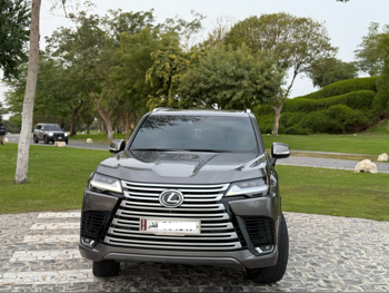 Lexus  LX 600  SUV 4x4  Grey  2024