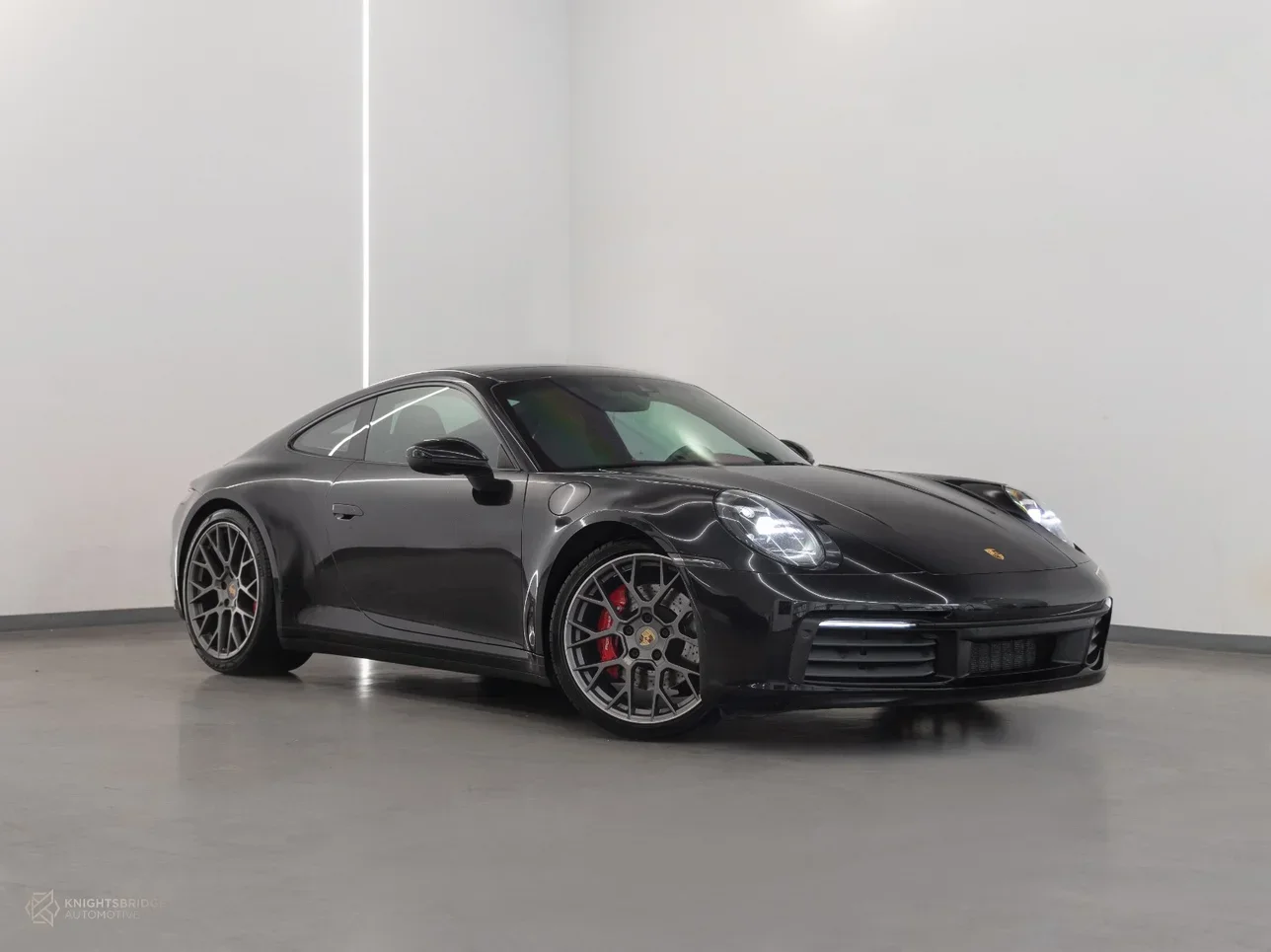  Porsche  911  Carrera S  2020  Automatic  15,000 Km  6 Cylinder  Rear Wheel Drive (RWD)  Coupe / Sport  Black  With Warranty