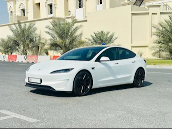 Tesla  Model 3  Performance  2024  Automatic  8,000 Km  0 Cylinder  All Wheel Drive (AWD)  Sedan  White  With Warranty