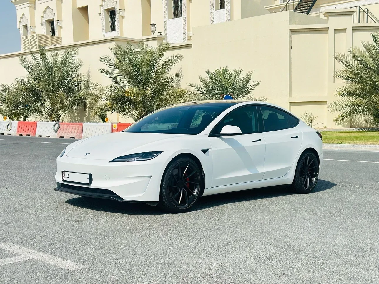 Tesla  Model 3  Performance  2024  Automatic  8,000 Km  0 Cylinder  All Wheel Drive (AWD)  Sedan  White  With Warranty