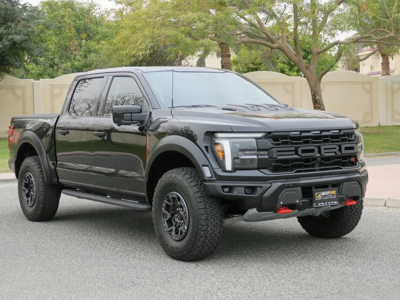 Ford  Raptor  R  2024  Automatic  900 Km  8 Cylinder  Four Wheel Drive (4WD)  Pick Up  Black  With Warranty