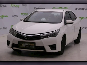 Toyota  Corolla  2015  Automatic  231,000 Km  4 Cylinder  Front Wheel Drive (FWD)  Sedan  White