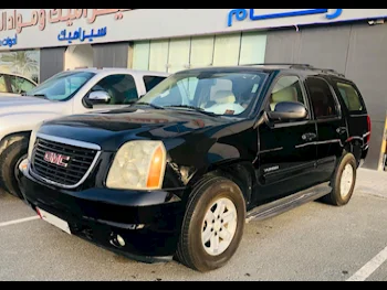 GMC  Yukon  2010  Automatic  300,000 Km  8 Cylinder  Four Wheel Drive (4WD)  SUV  Black